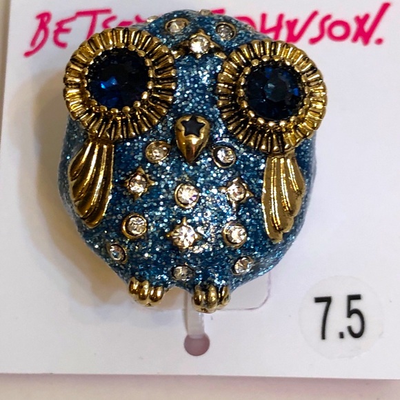 Betsey Johnson Gold Tone Blue Enamel Glitter Owl Stretchy Ring Size 7.5 NWT - Picture 3 of 10